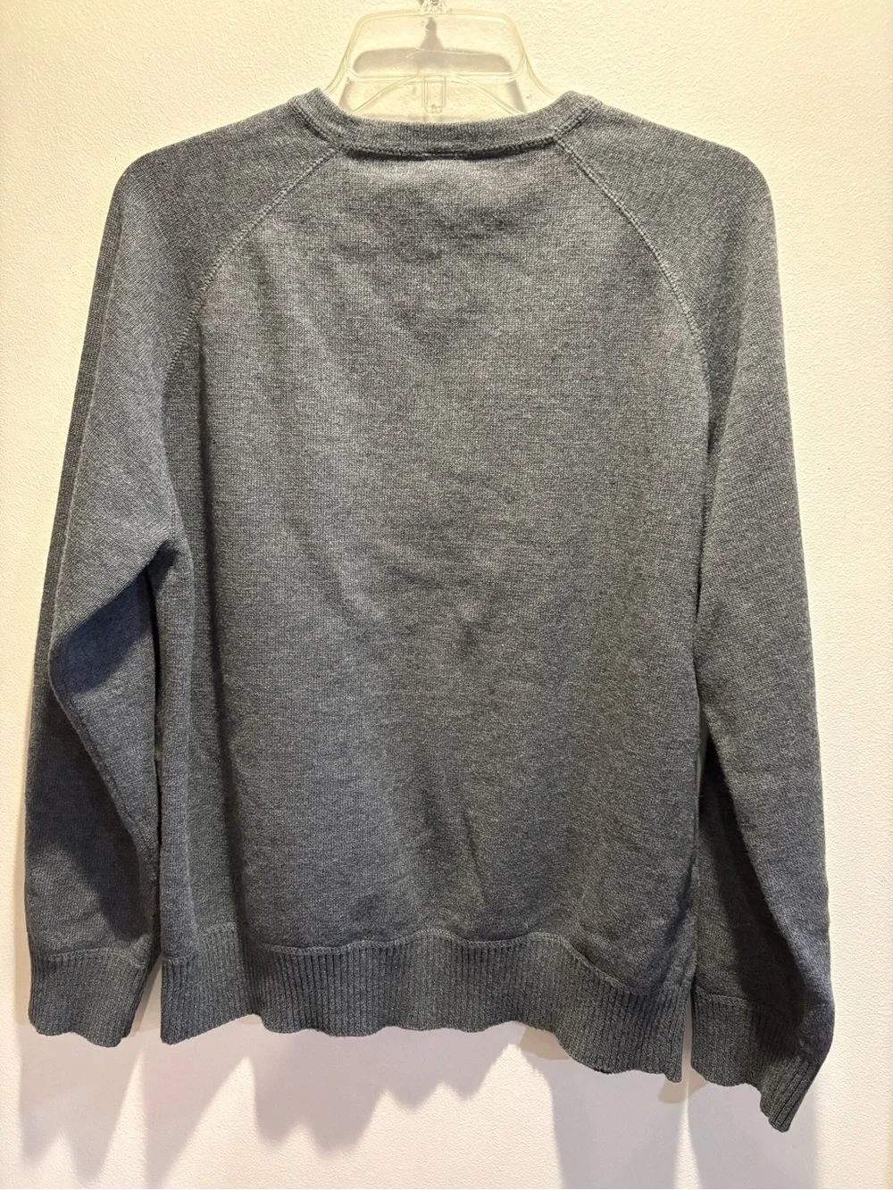 GAP men’s charcoal